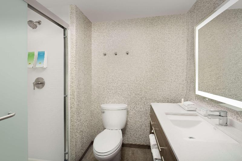 스위트 킹사이즈 침대, Home2 Suites By Hilton Owings Mills