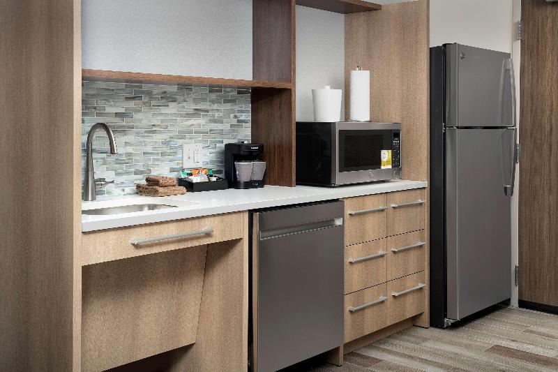 스위트 킹사이즈 침대, Home2 Suites By Hilton Owings Mills