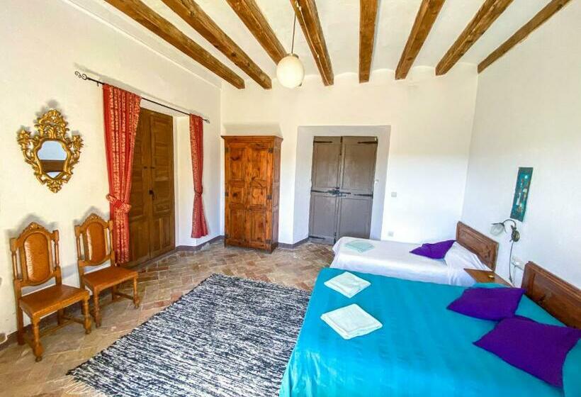 Четырехместный Номер Стандарт, Casa Rural Sant Petrus De Madrona
