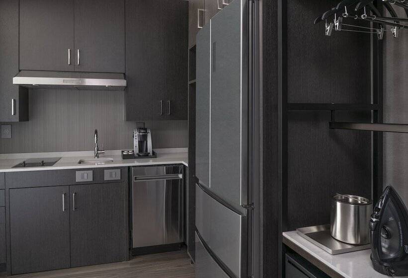 Студия Стандарт Двуспальная Кровать, Staybridge Suites   Boston Logan Airport   Revere, An Ihg
