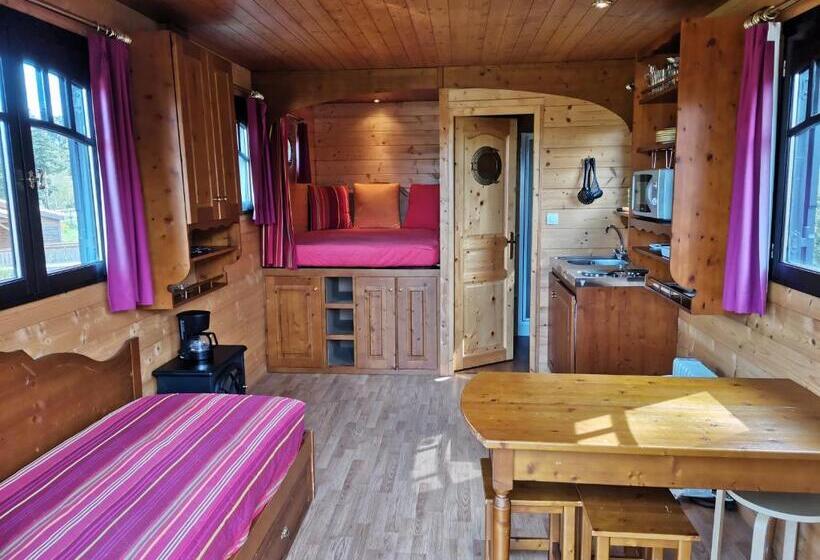Номер Стандарт, Les Chalets Du Hautforez