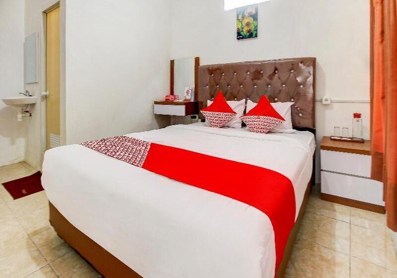 Deluxe Rum, Oyo 3415 Kost Wimane
