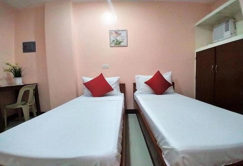 Номер Deluxe, Chateau Cinco Dormitel