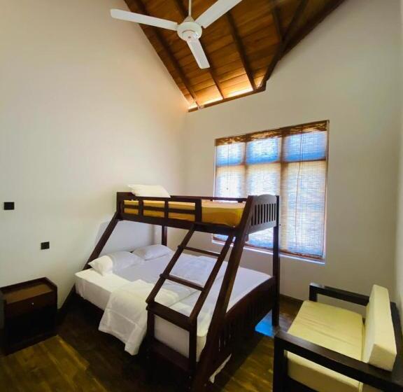 Трехместный Номер Базовый, La Seran Eco Resort