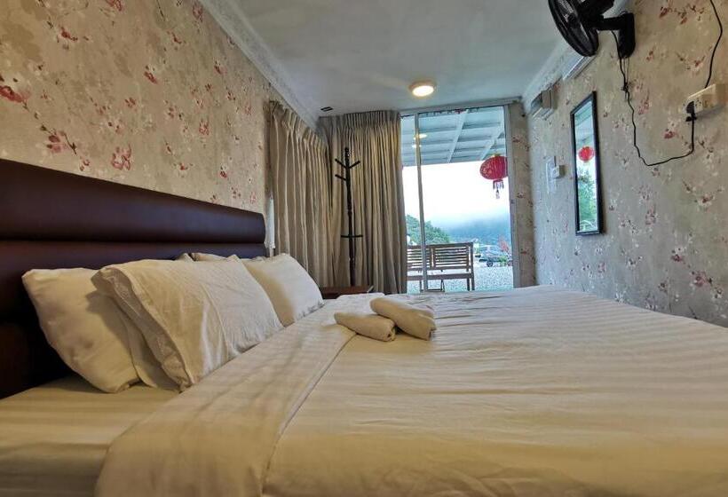 Стандартный Номер Кровать Кинг, Oyo 89969 Mount Hill Villa Kundasang