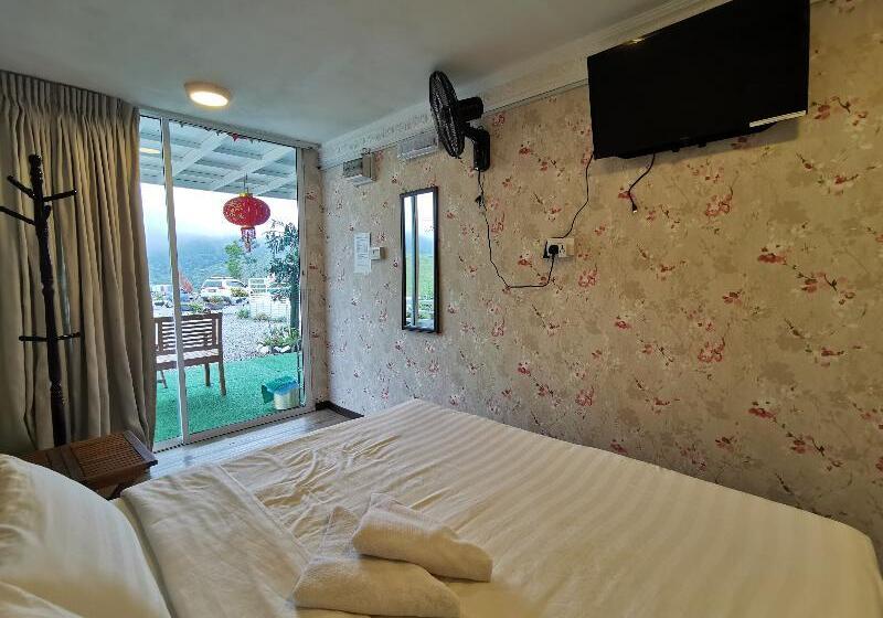 Стандартный Номер Кровать Кинг, Oyo 89969 Mount Hill Villa Kundasang