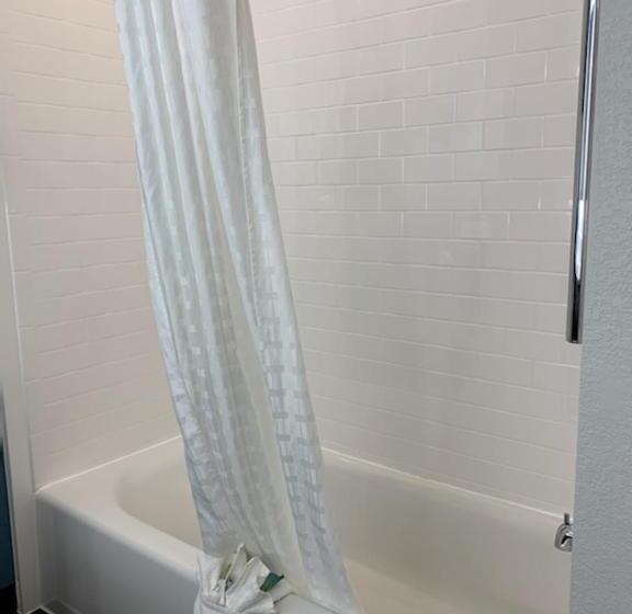 Номер Стандарт 2 Двуспальные Кровати, Candlewood Suites Pecos, An Ihg