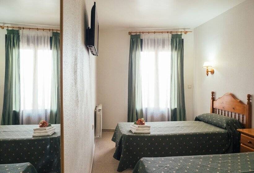 Habitación Estándar, Valmar