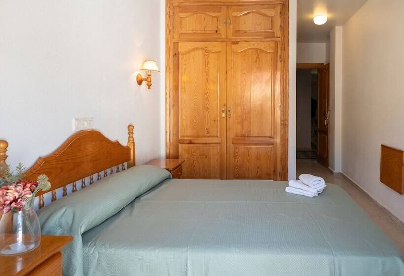 Habitación Estándar, Valmar