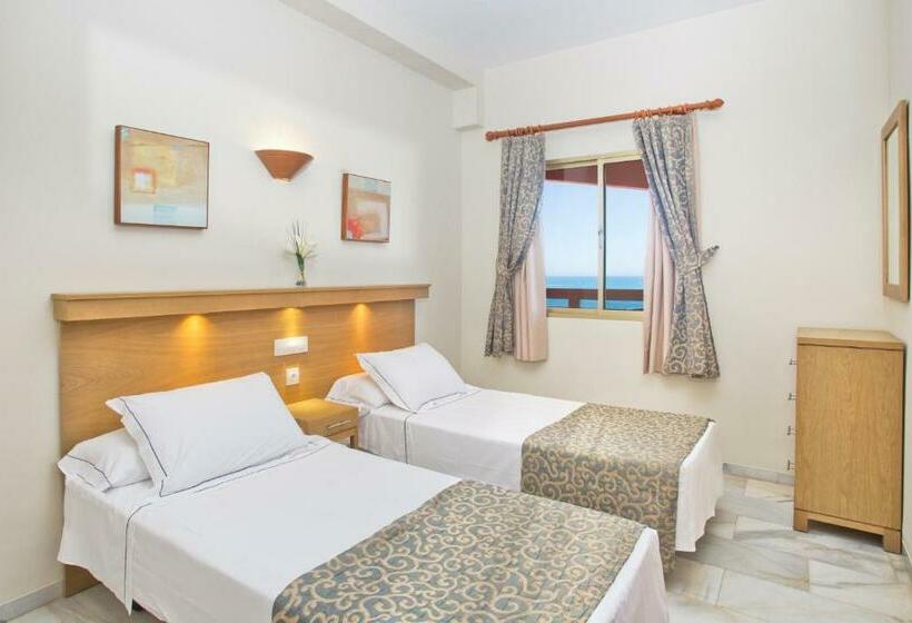 Апартаменты 2 Спальни Вид на Море, Sunset Beach Club Hotel Apartments