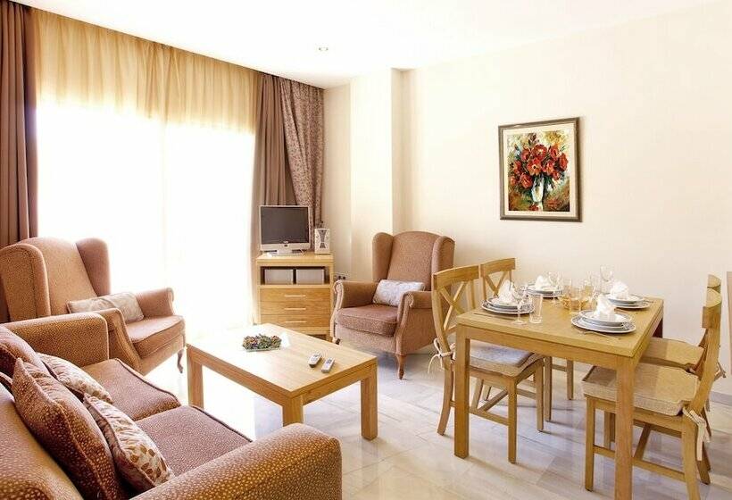 Апартаменты 2 Спальни Вид на Море, Sunset Beach Club Hotel Apartments