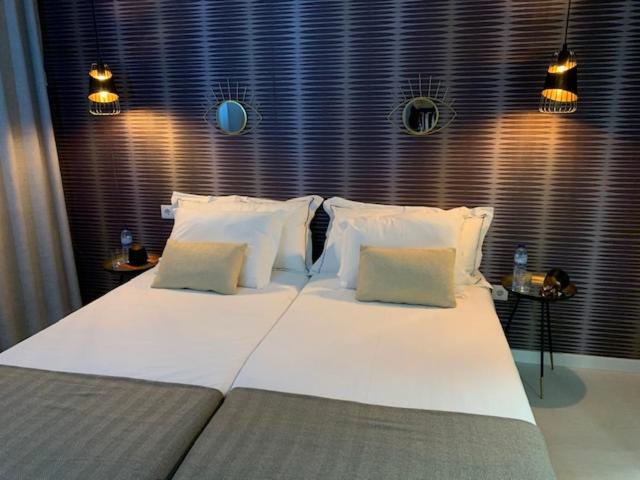اتاق استاندارد, Bus Station Suites & Studios