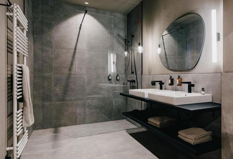 اتاق استاندارد, Das Bleibt Alpine Suites