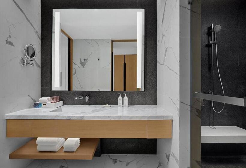 Номер Deluxe Кровать Кинг с Видом, Courtyard By Marriott Xiamen