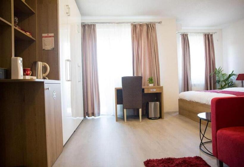 Quarto standart com varanda, China Town Prenoćište