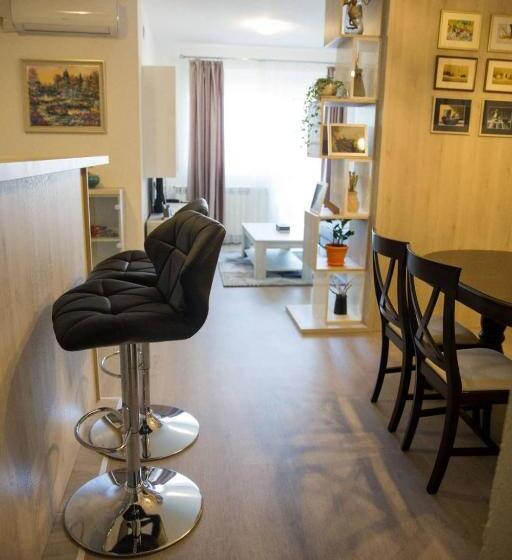 Apartamento 1 Quarto com Balcão, China Town Prenoćište