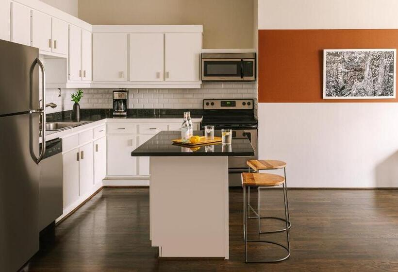 １ベッドルームのスーペリアアパートメント, Reside Houston Downtown, A Wyndham Residence