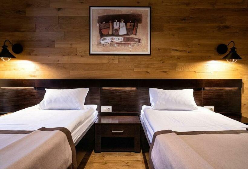 Номер Стандарт с Балконом, Chalet Du Mont