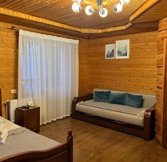 Suíte Familiar, Zatyshok Nad Prutom