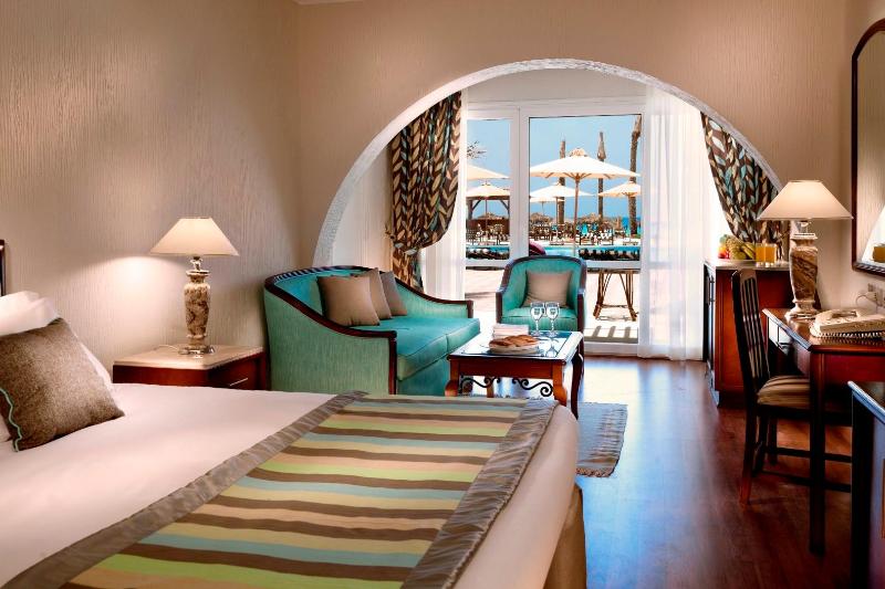 اتاق خانوادگی, Borg El Arab Beach Resort
