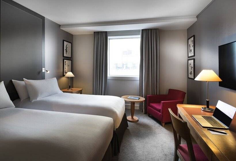 アウトサイドクラシックルーム, Pullman Paris La Defense