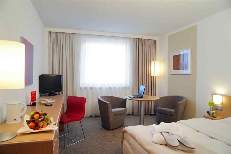 Номер Стандарт, Novotel Düsseldorf City West