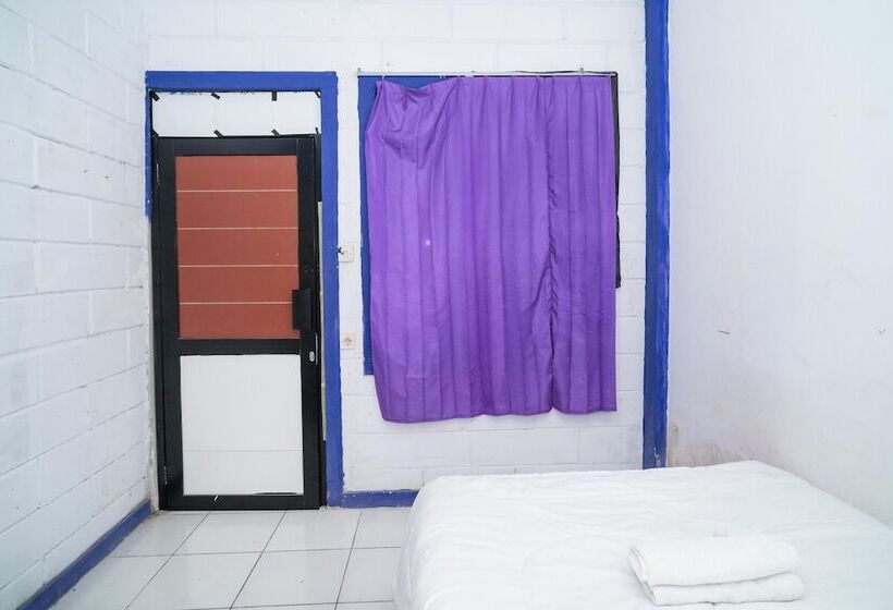 Номер Стандарт Индивидуальный, Koolkost Near Trans Studio Bandung 2