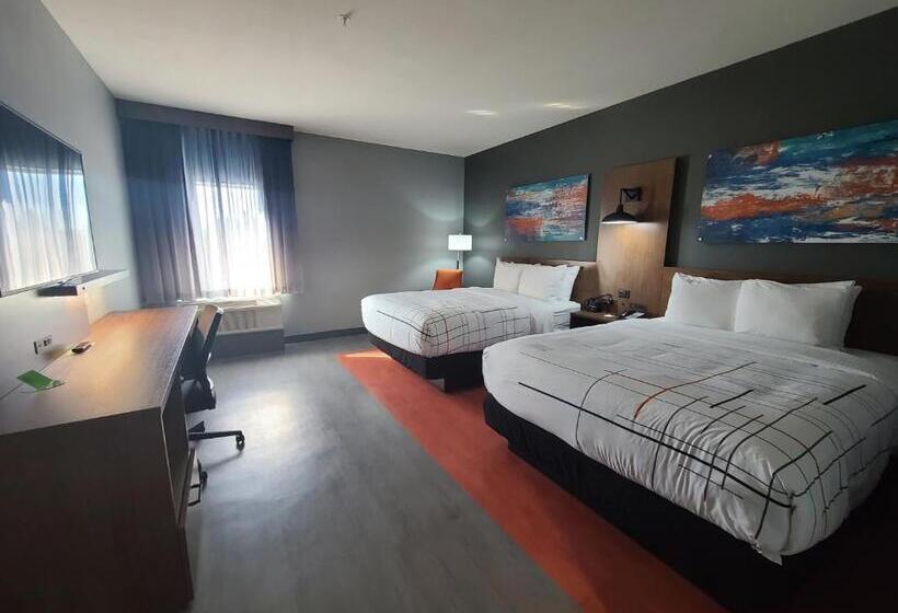 Номер Стандарт, La Quinta Inn & Suites By Wyndham Fort Stockton Northeast