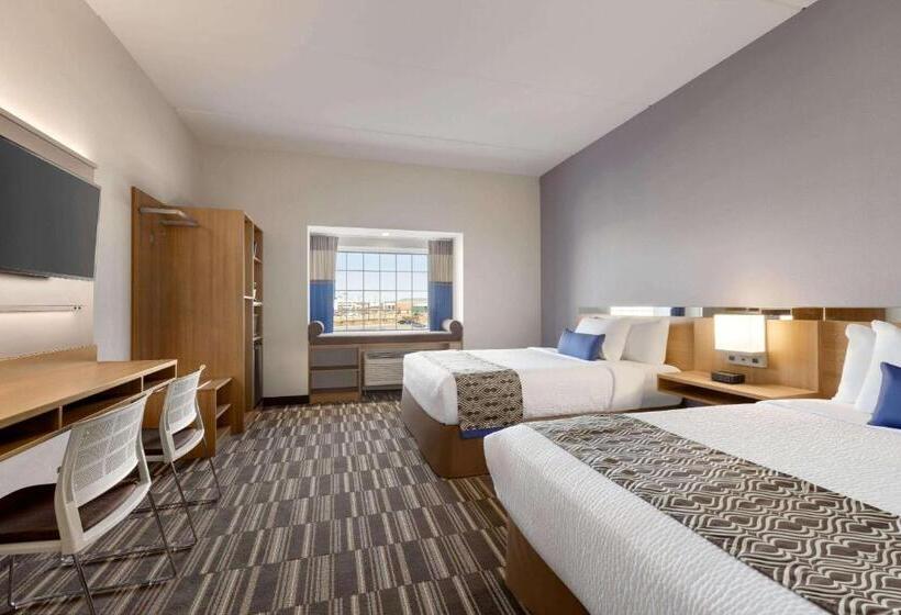 Номер Стандарт, Microtel Inn & Suites By Wyndham Gambrills