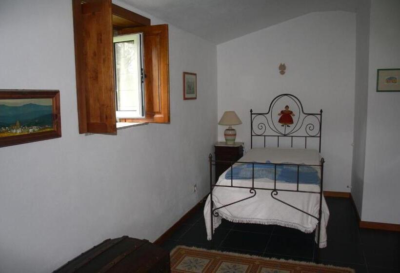 Дом 3 Спальни, Casas Do Eido E Casa Da Viúva