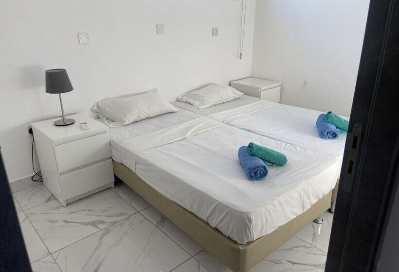 带1个卧室的公寓, Nissi Avenue Suites