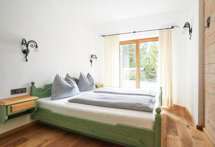 Апартаменты 1 Спальня с Террасой, Rosamunde Apartments