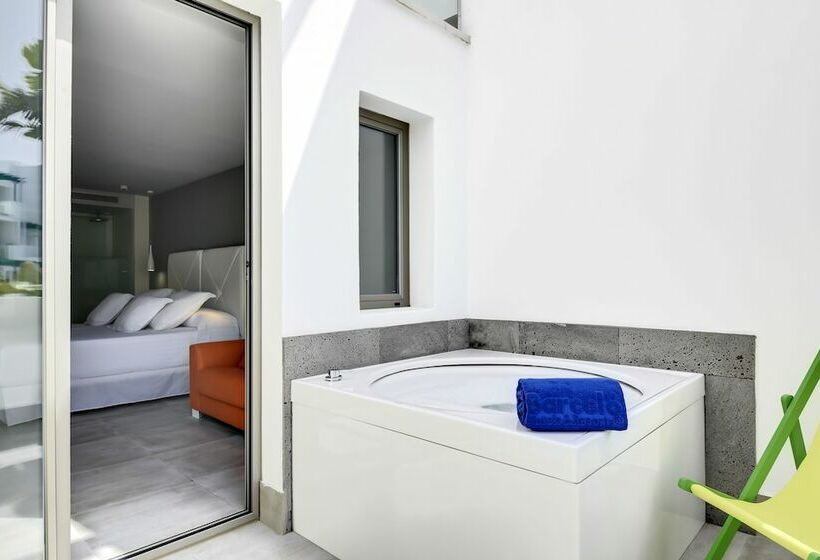 Deluxe Yhden Hengen Huone, Barcelo  Teguise Beach - Adults Only