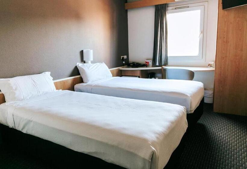 스탠다드 룸, Ibis Newcastle