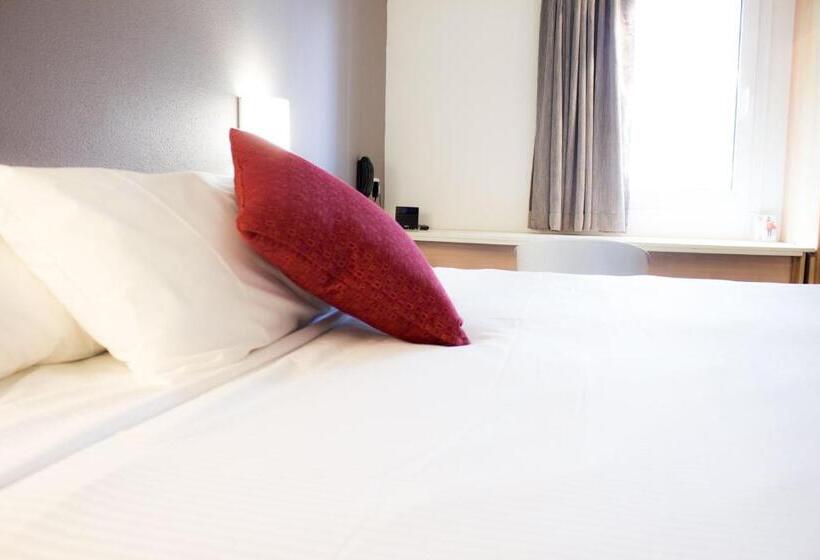 스탠다드 룸 킹사이즈 침대, Ibis Newcastle