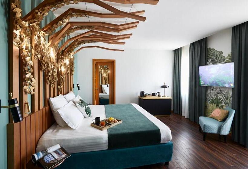 اتاق لوکس با بالکن, Mercure Roma Corso Trieste