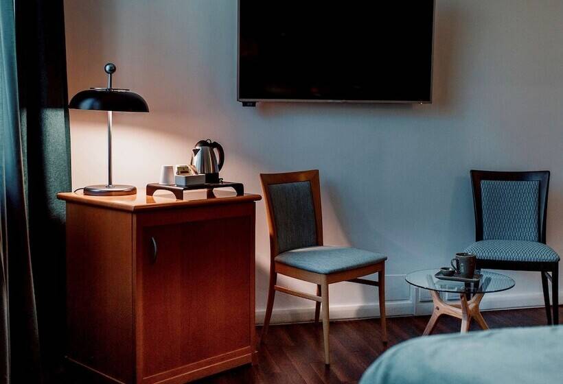 اتاق کلاسیک, Mercure Roma Corso Trieste