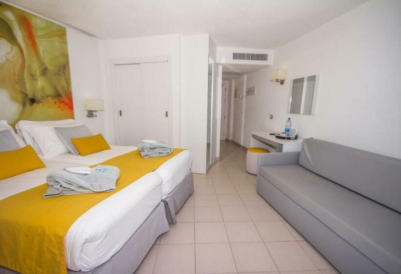 Quarto Superior com Sacada, Servatur Waikiki