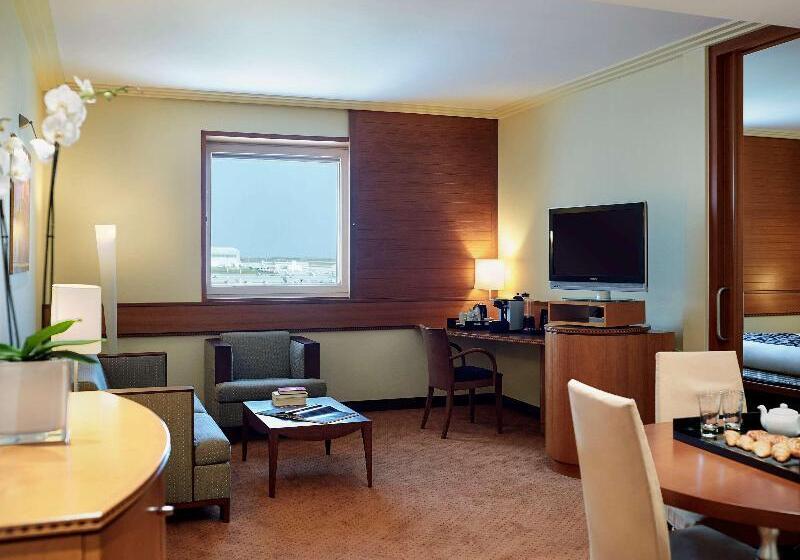 클럽 스위트, Sofitel Athens Airport