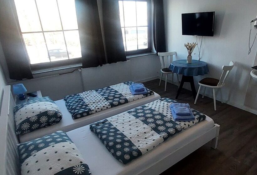 带共用浴室的标准房间, Landgasthof Hotel Zum Norden