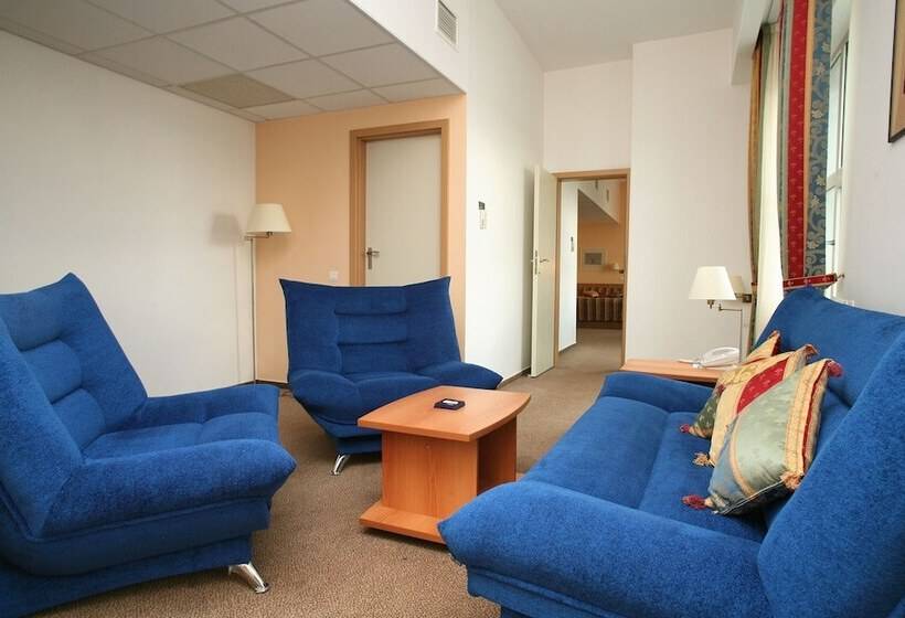 Номер Executive, Novotel Moscow Centre