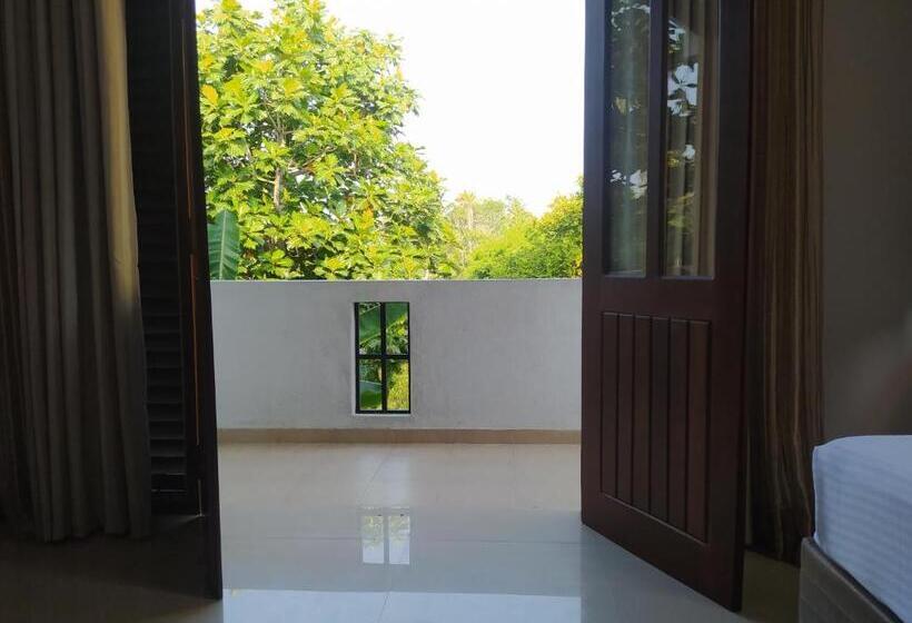 Семейный Номер, Bentota Home Stay