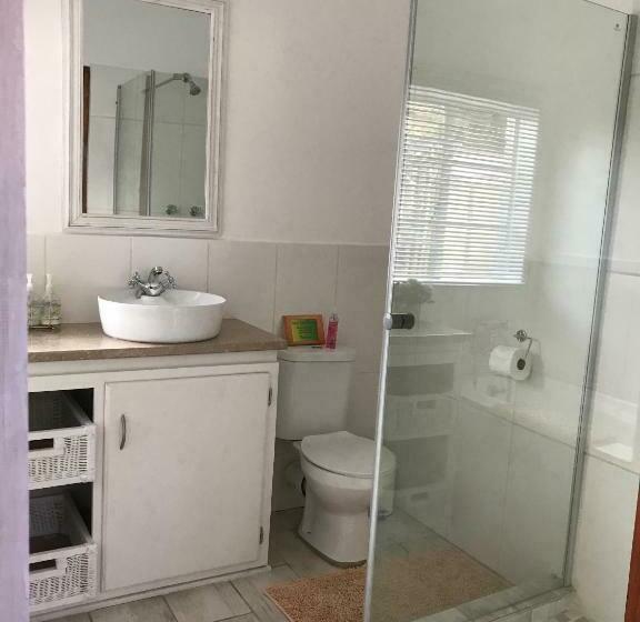 کلبه ییلاقی, Mein Heim Estate Guest Farm
