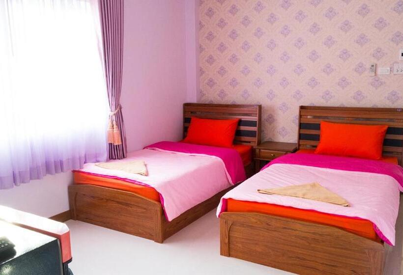 Номер Basic, Rak Ban Kerd House