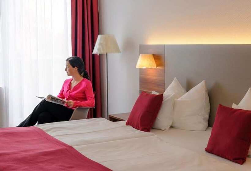 Номер Стандарт, Plaza Inn Regensburg