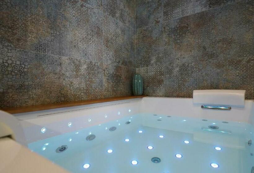 سوئیت با تخت بزرگ, Agriturismo Tenuta Carrino