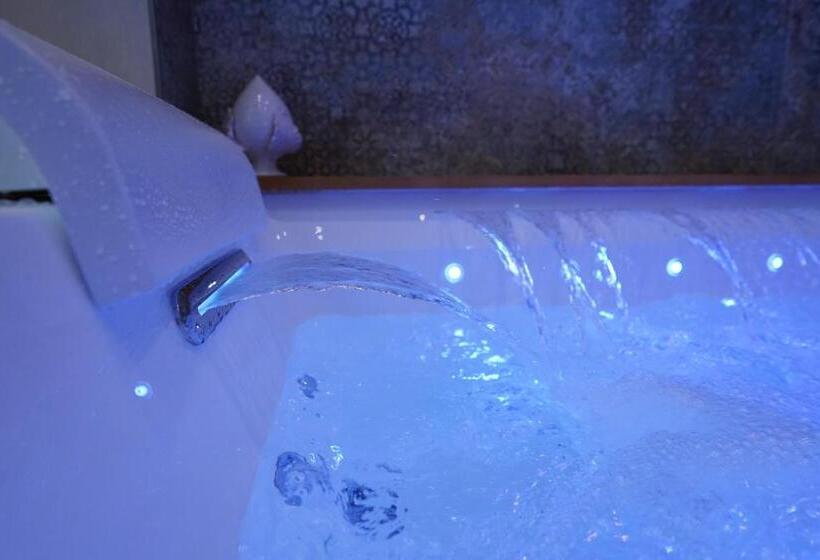 سوئیت با تخت بزرگ, Agriturismo Tenuta Carrino