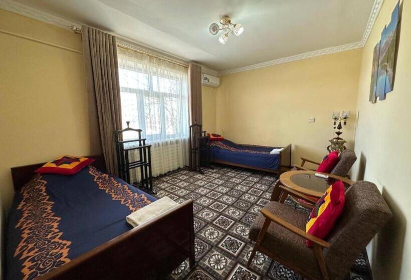 스탠다드 룸, Guest House Nika, Nukus