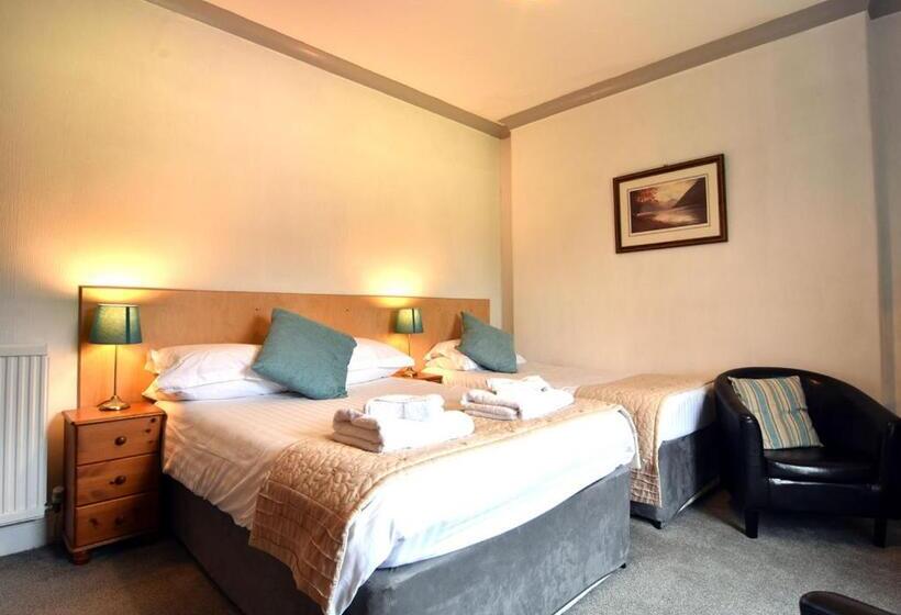 Номер Стандарт, Brook House Inn
