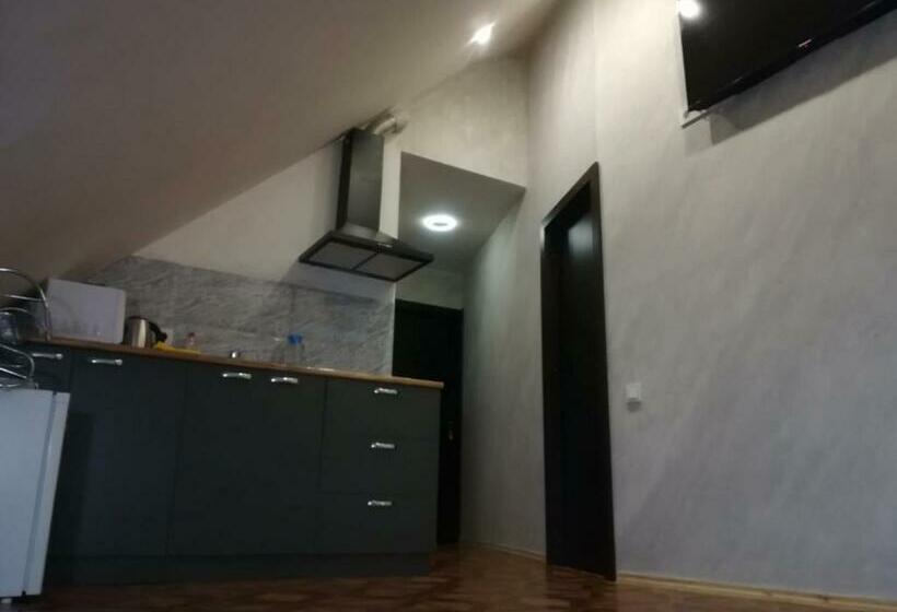 اتاق استاندارد سه نفره, Family Hotel Mtamta